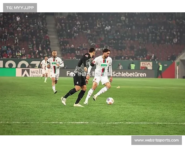 奥格斯堡三球逆转，格里福任意球破门