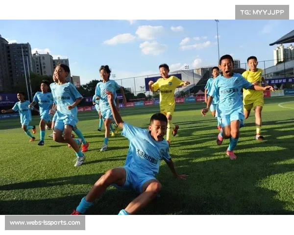 足球进校园项目进展，名校附中球队参赛成果展示